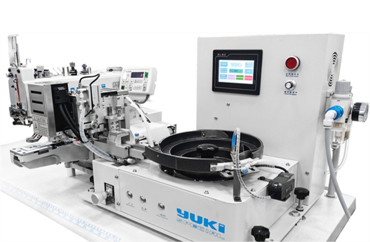 1377E-988B Düğme Dikiş Makine Kovalı Robot Kol Beslemeli Zincir Dikiş Çapraz